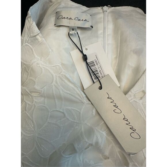 Cara Cara annabelle dress scalloped floral eyelet white size small NWT - Picture 11 of 11